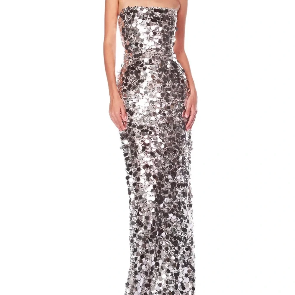 SOLD - Picture 2 of 4